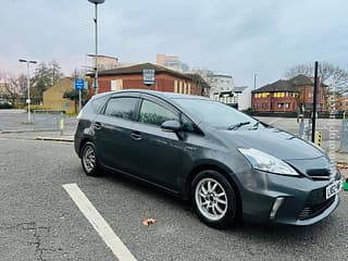 For Sale Toyota Prius +, 2012, hybrid, automatic. Harrow - Pinner, Stanmore