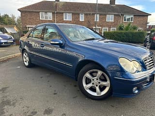 For Sale Mercedes C Class, 2004, petrol, automatic. Harrow (Pinner, Stanmore ...)