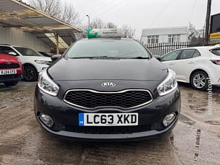 2014 Kia ceed. Used auto parts for Ford Ka