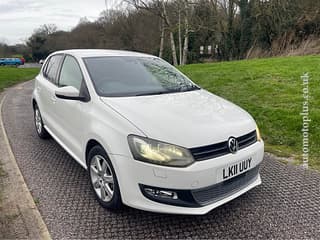 2011  Volkswagen Polo , TSI  Fully Automatic,  Blue motion Petrol, White colour.. Volkswagen Golf 1.4 TSI BlueMotion Tech SE DSG Euro 5 (s/s) 5dr