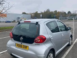 Toyota AYGO 1.0 VVT-i Platinum. UK Car and Motor Market