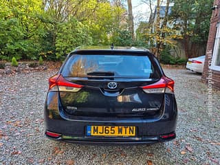 For Sale Toyota Auris, 2015, hybrid, automatic. Harrow - Pinner, Stanmore